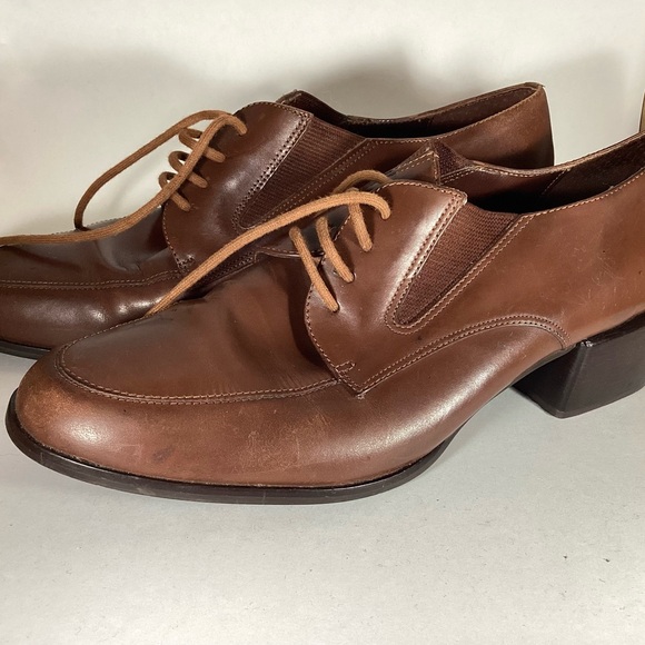 Vintage 80’s/90’s high, chunky heel oxfords Chianti brown. 8 - Picture 1 of 3